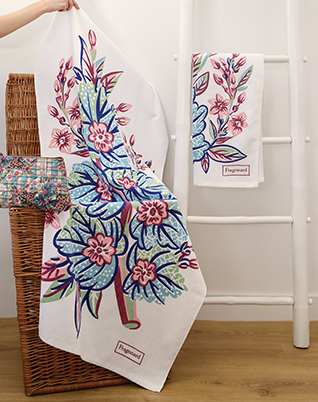 “Leaves and flowers” bath towel
