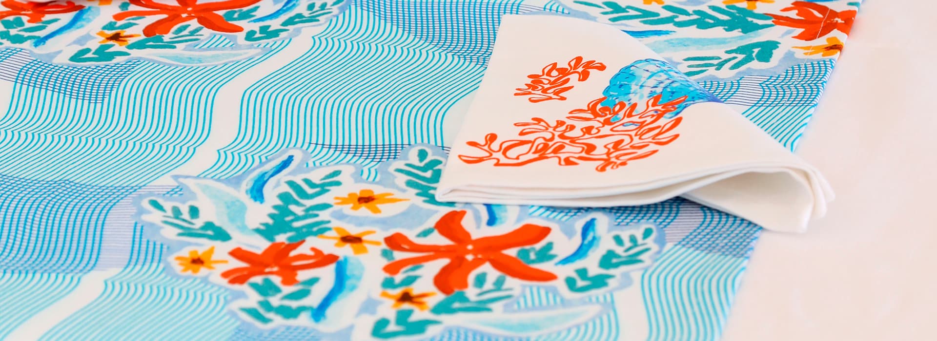 TABLE RUNNER