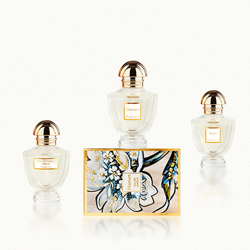 Eau de parfum for women in a pretty bottle to give as a gift