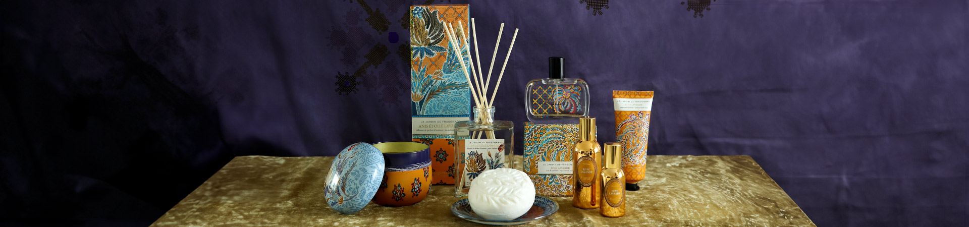 Idea regalo di Natale: offra un dono magico e raffinato