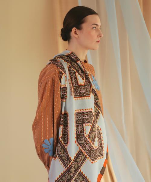 Quadratisches Halstuch Galon Baltique