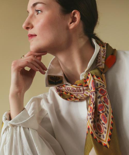 Quadratisches Halstuch Galon Baltique