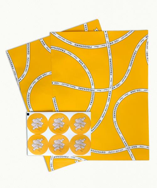 2 Fogli di Carta da regalo