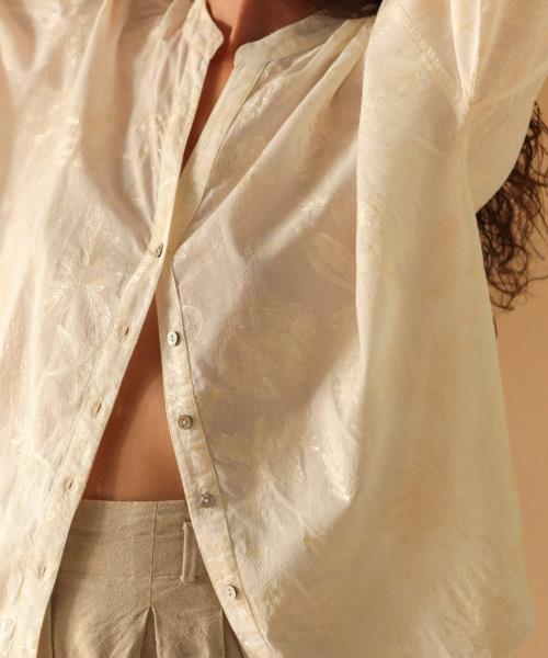 Louisa blouse in cotton with Floreal embroidery